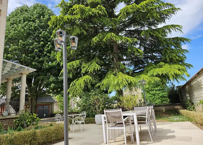 Chambres D\'Hotes De Luxe Cote Parc-Cote Jardin Avec Parking Prive Gratuit